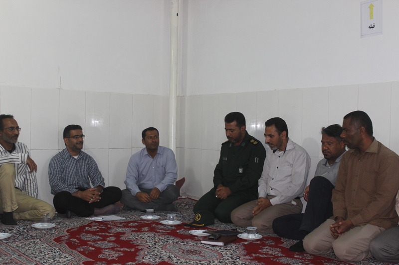 دیدار شهردار و فرمانده سپاه از بسیجیان پایگاه شهید الله دادی