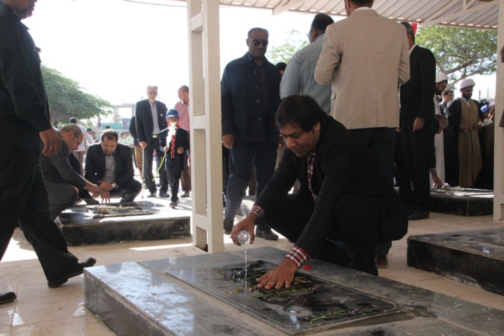 مراسم غبارروبی قبور شهداءبمناسبت آغاز دهه فجر