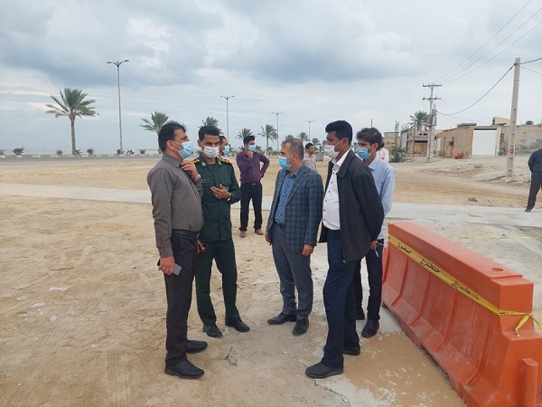 اقدامات پیشگیرانه شهرداری  جهت رفع آبگرفتگی های احتمالی و کنترل آبهای سطحی/ آماده‌ باش کامل نیروهای شهرداری قشم برای بارش های احتمالی