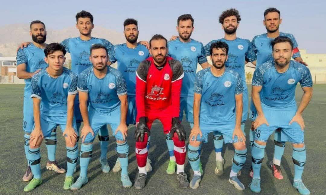 شهردار و شورای اسلامی شهر قشم با صدور پیامی صعود تیم شناورسازی مام وطن پی پشت قشم را تبریک گفتند