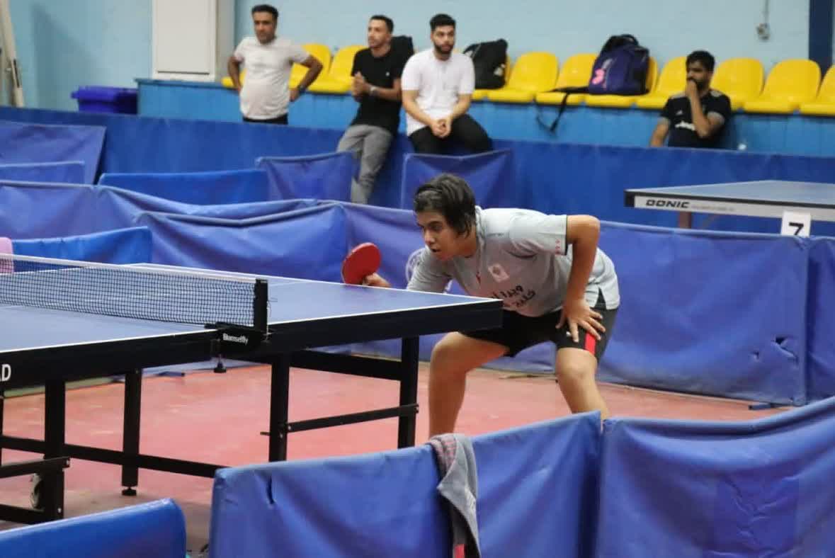 بازیکن تنیس شهرداری قشم برای هرمزگان افتخار آفرید