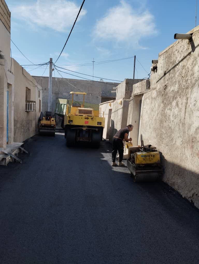 آغاز آسفالت محله مسنی شهر قشم