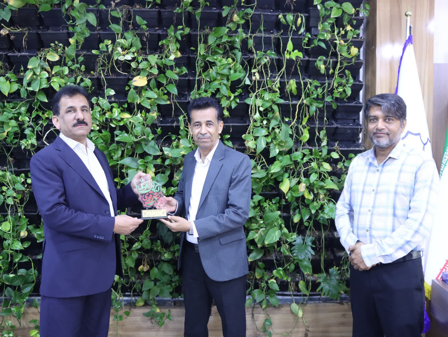 تقدیر رئیس اداره ورزش و جوانان از شهردار قشم به‌پاس حمایت از ورزش‌های همگانی